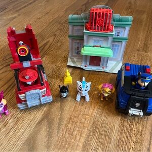 Paw Patrol Red and Blue Rescue Playset